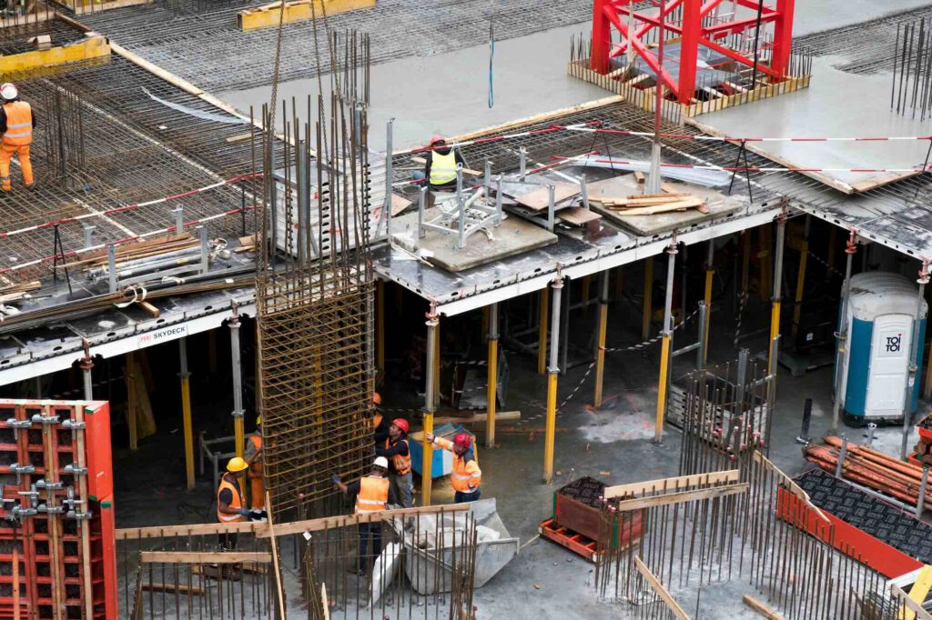 Mining logistics in load consolidation
